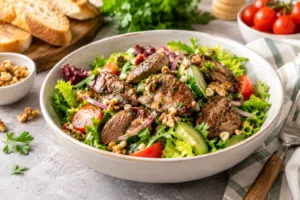 салати з курячою печінкою